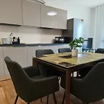Rome Apartment Angela